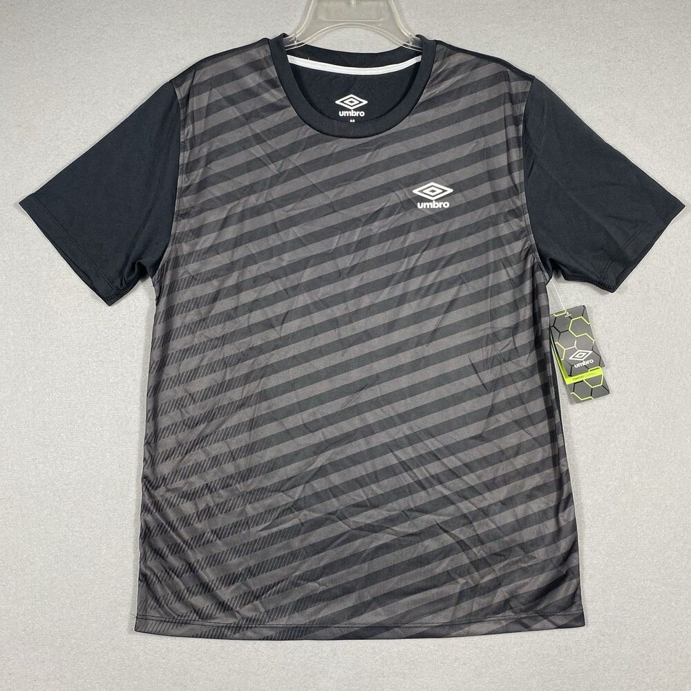 Umbro Mens Performance T-shirt Black Short Sleeve Size Medium New Lightweight